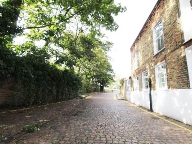 House for rent in Notting Hill, Greater London