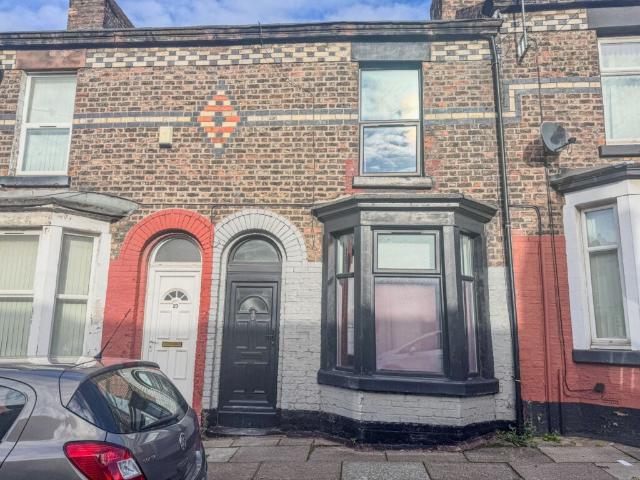House for rent in Calderstones