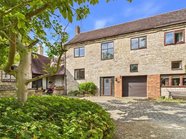House for rent in School House, Gloucestershire