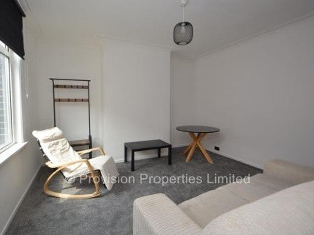 House for rent in Hyde Park, Leeds