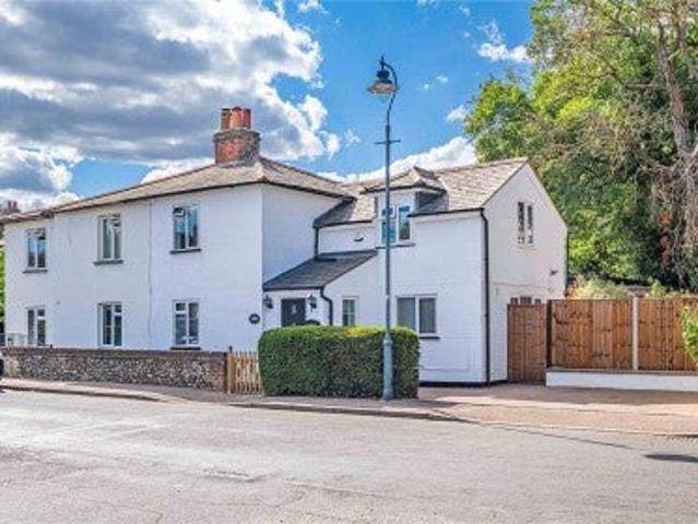 House for rent in Shenley, Hertfordshire
