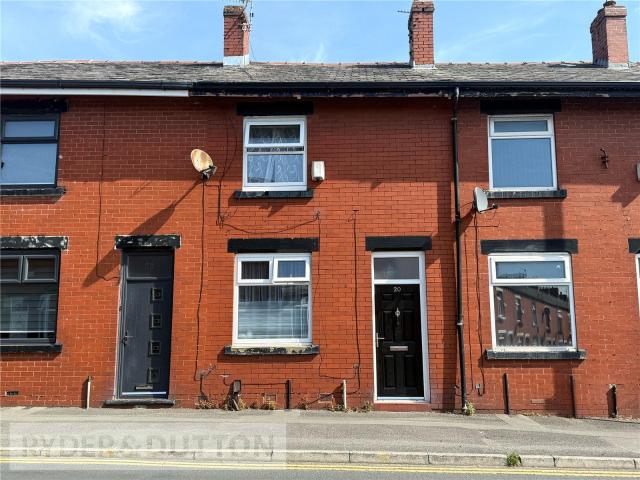 House for rent in Hathershaw, Pendock