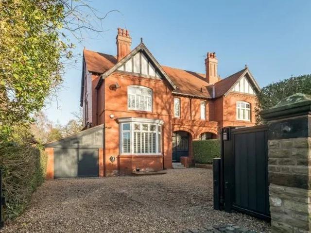 House for rent in Pownall Park, Wilmslow