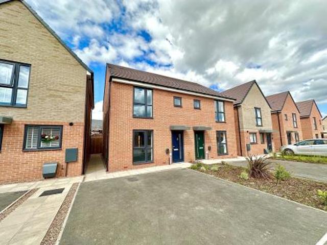 House for rent in Armitage with Handsacre, Boley Park