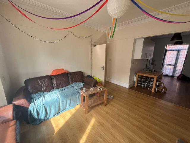 House for rent in Headingley Hill, Headingley