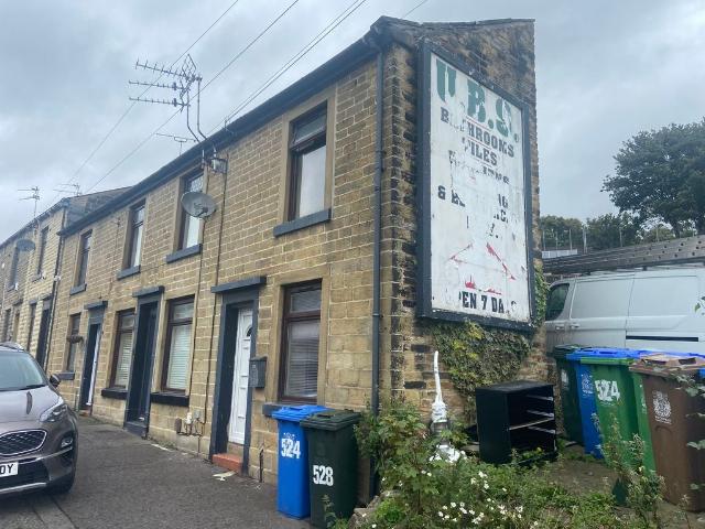 House for rent in Burnedge, Greater Manchester