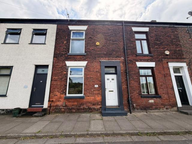 House for rent in Lee Bank, Greater Manchester