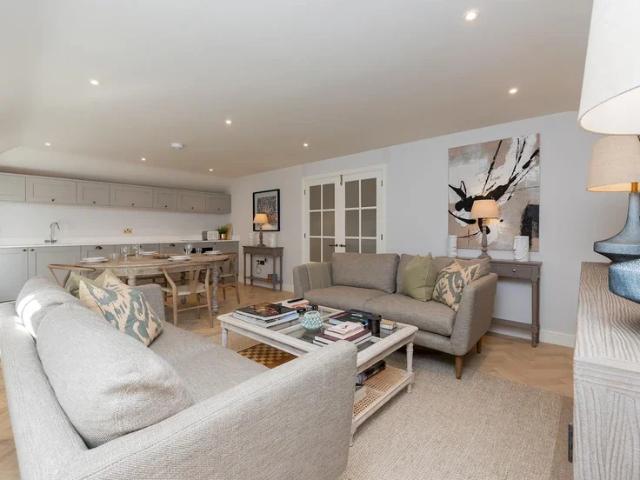 House for rent in Bathwick, Dulcote