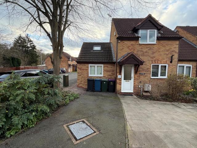 House for rent in Barton In Fabis, East Midlands