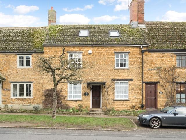 House for rent in Evershot, Oxfordshire