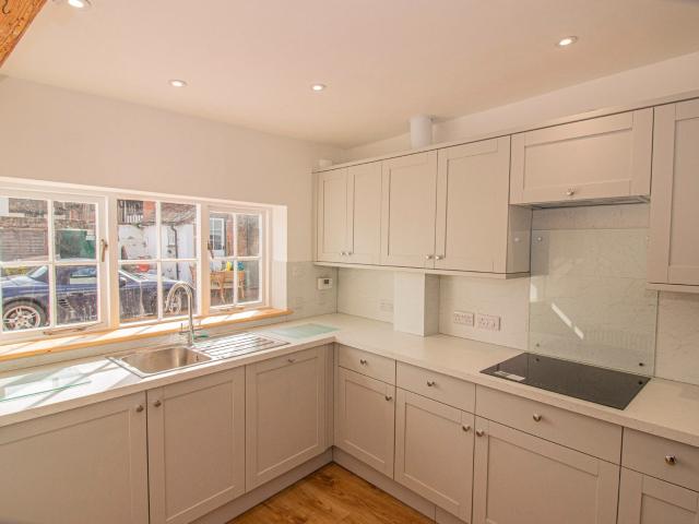 House for rent in Nayland-with-Wissington, Chelmondiston