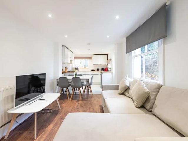 House for rent in London Borough of Merton, Greater London