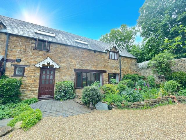 House for rent in Middleton Cheney, Northamptonshire