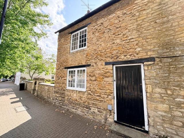 House for rent in Olney