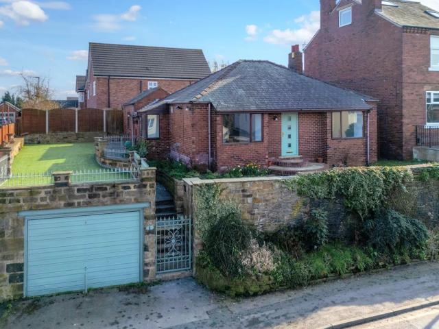 House for rent in Crigglestone, West Yorkshire