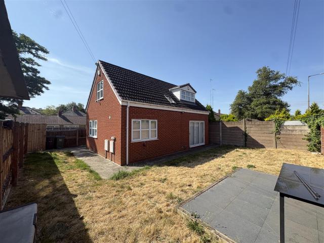 House for rent in Plant's Green, Cradley Heath