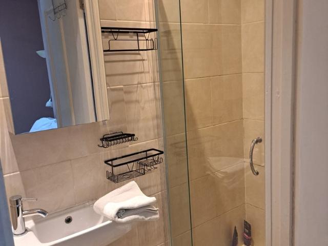 Room for rent in Friern Barnet, Greater London
