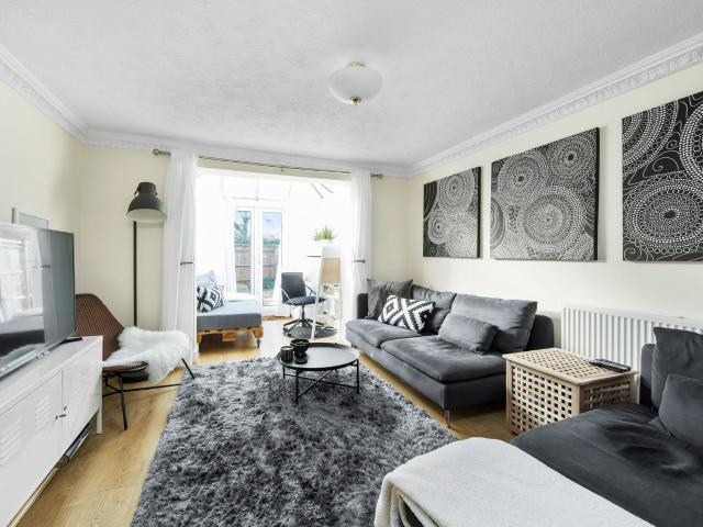 House for rent in Blackhills, Surrey