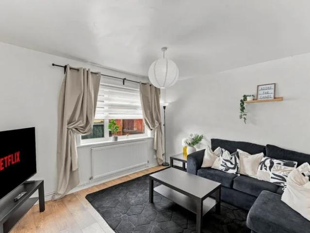 House for rent in Thorplands, Northampton
