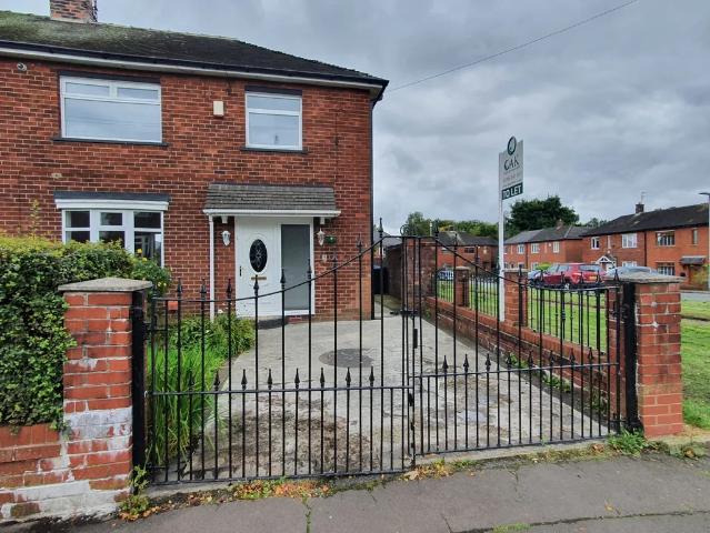 House for rent in Healey Stones, Rochdale