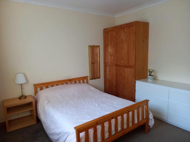 Room for rent in Cookridge, West Yorkshire