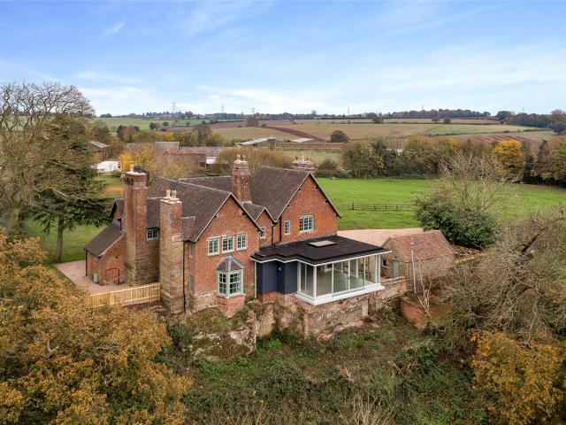 House for rent in Wood Houses, Albrighton