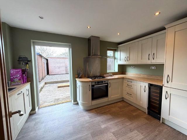 House for rent in Aldercar and Langley Mill CP, Kedleston