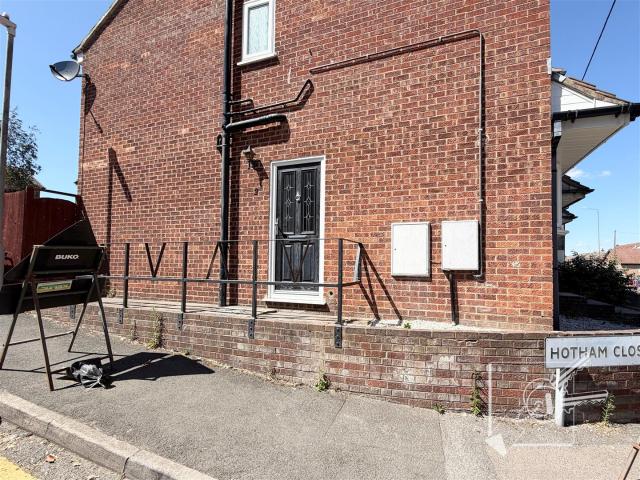 House for rent in Sutton-at-Hone and Hawley, Monks Orchard