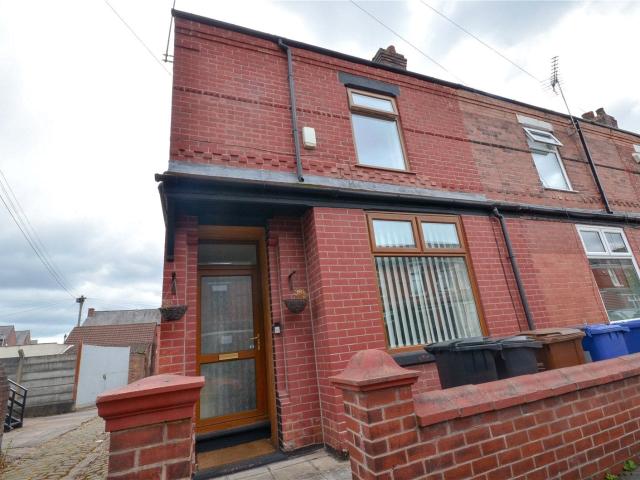 House for rent in Reddish, Greater Manchester
