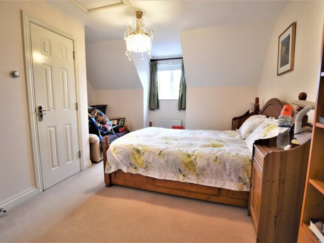 House for rent in Wexham Court, Slough