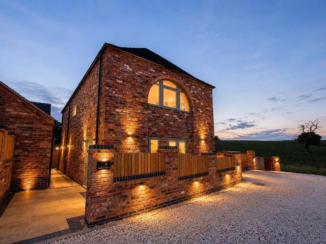 House for rent in Chadsmoor, Staffordshire