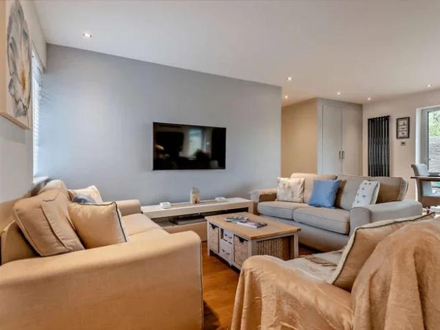 House for rent in Jumpers Corner, Christchurch