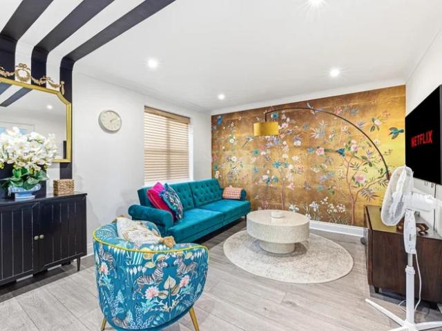 House for rent in Crownhill, Shenley Church End