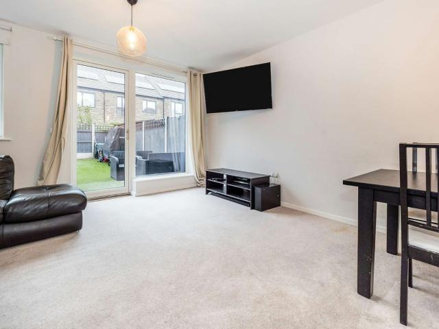 House for rent in Thames View, Greater London