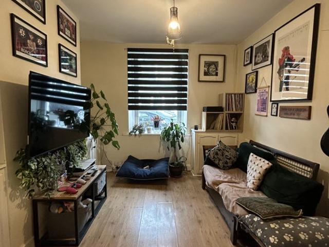 House for rent in Plasnewydd, Falcon Lodge