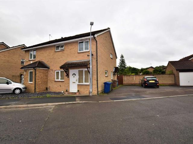 House for rent in Badgers Dene, Grays