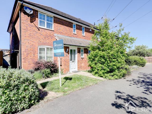 Flat for rent in Binley, West Midlands