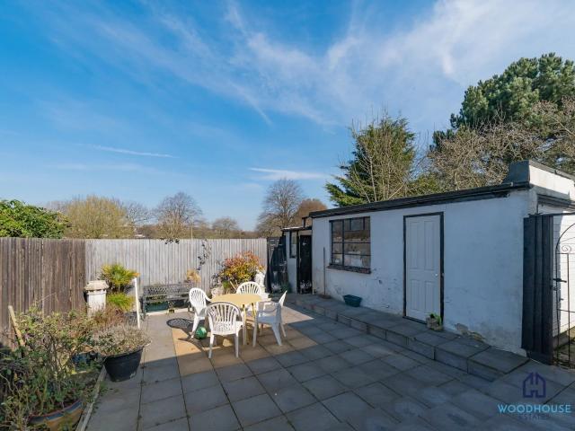 House for rent in Kingsbury, Greater London