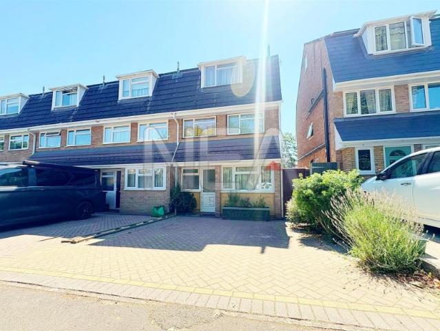 House for rent in Reading