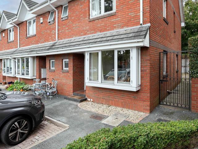 House to rent in Knights Bridge, Dublin