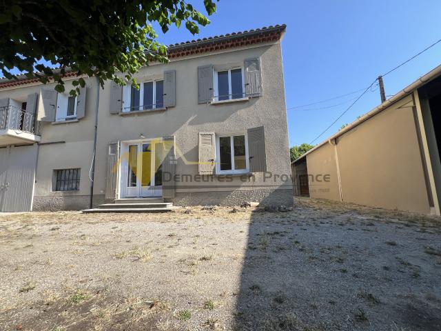 Maison location à Carpentras, Sablet