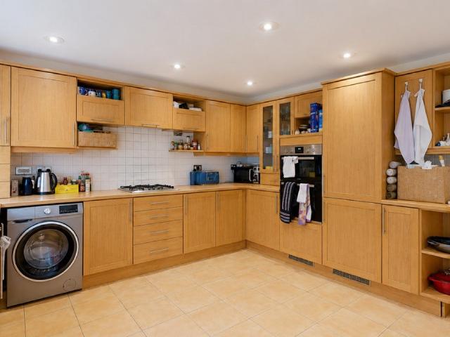 House for rent in West Oxford, The Slade