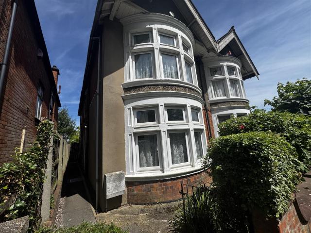 House for rent in New Bilton, Warwickshire