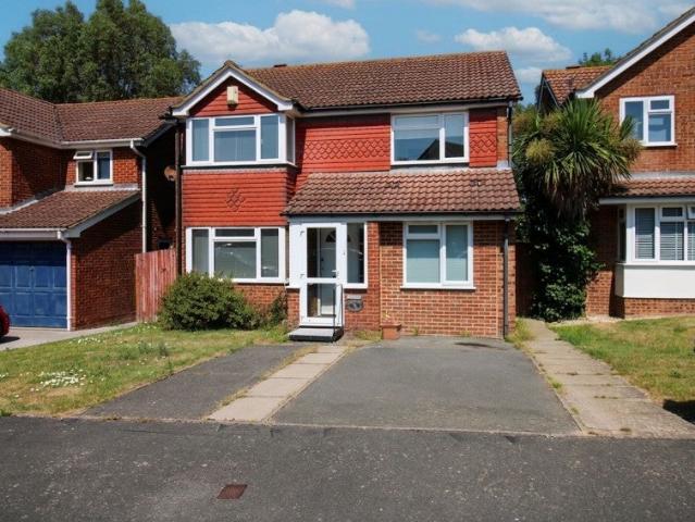 House for rent in Friday Street, Eastbourne