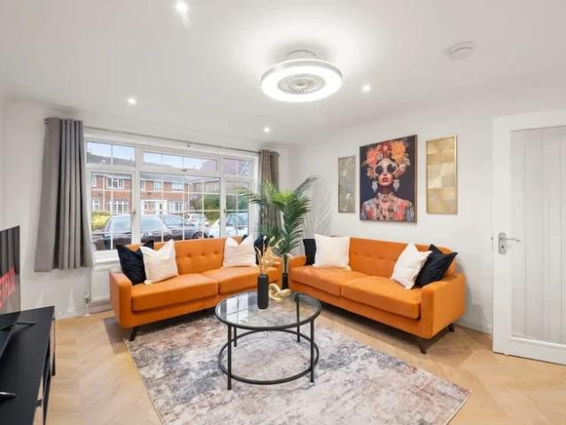 House for rent in Fishery, Maidenhead