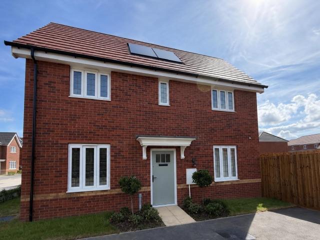 House for rent in Calderstones