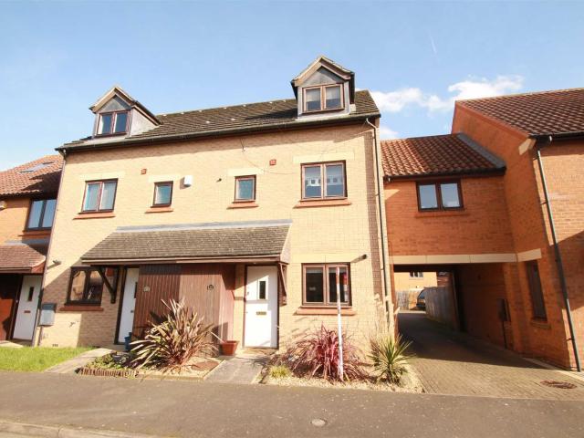 House for rent in Oakhill, Shenley Church End
