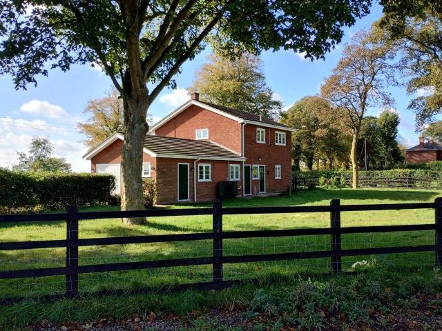 House for rent in Lundy's Farm, South Holland