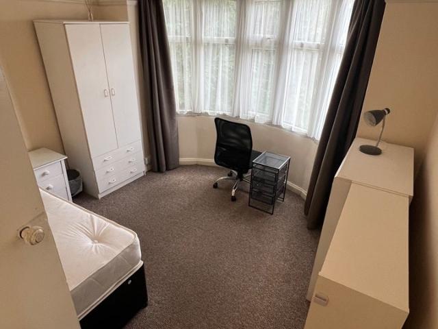 House for rent in Lenton Abbey, Haddon