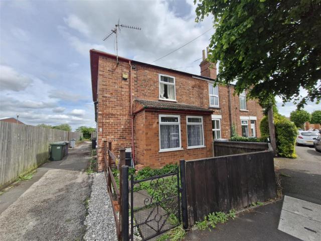 House for rent in Alverton, East Midlands